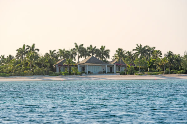 Beachfront luxury mansion on Parrot Cay