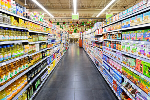 Aisle in Graceway Gourmet supermarket on Providenciales