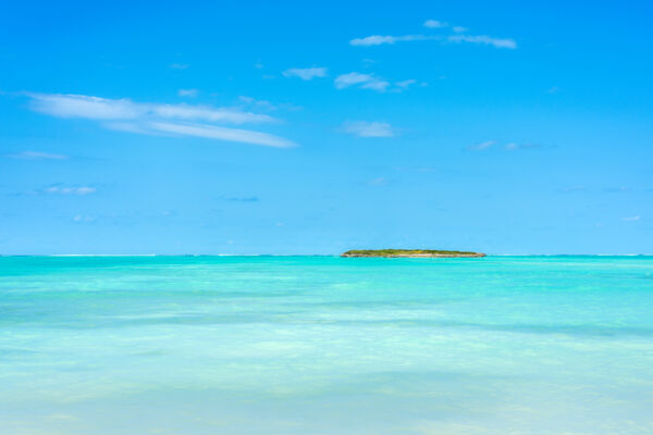 The ocean at Bambarra Beach and Pelican Cay