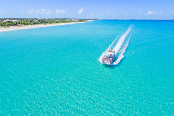 Boat cruise charter off of Grace Bay Beach