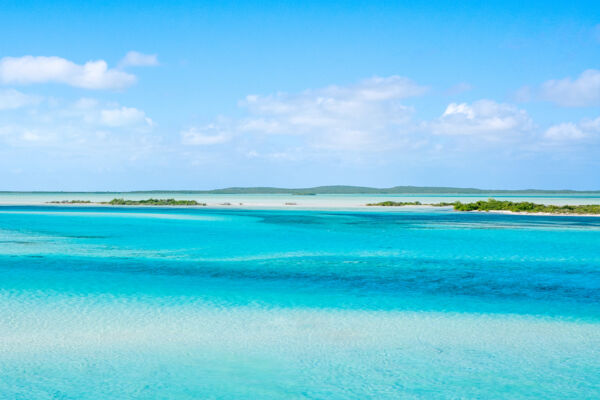 The ocean colours of Plandon Cay Cut and Middle Cay Cut near South Caicos