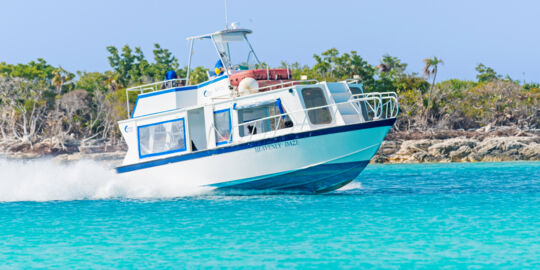 Caribbean Cruisin' passenger ferry near Providenciales and Little Water Cay