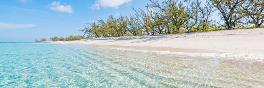 Clear ocean water and white sand at Governor's Beach