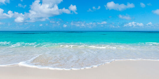 Waves breaking on the beach at North Bay on Salt Cay