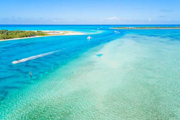 Boats and the incredible water colours of Leeward and the Princess Alexandra National Park