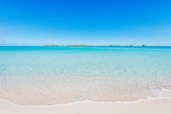 Perfect beach and ocean at Leeward Beach on Providenciales