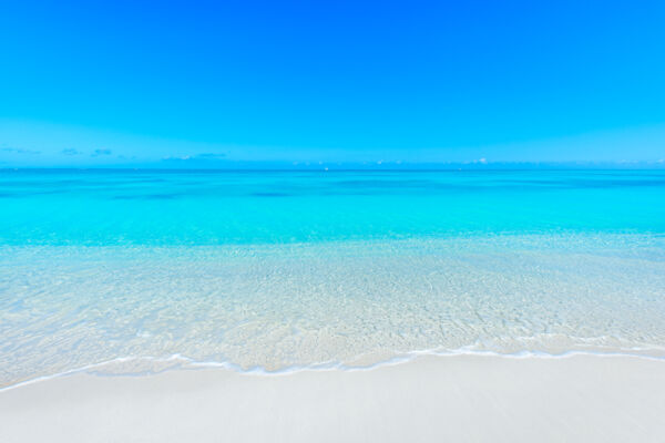 Blue and turquoise at Leeward Beach on Providenciales in the Turks and Caicos