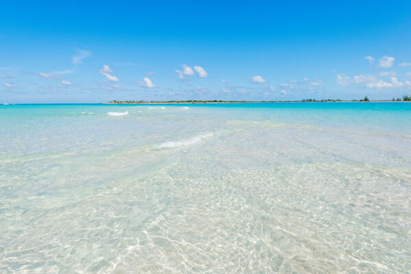 The ocean at Leeward Going Through Point and Little Water Cay