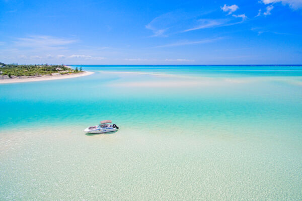 Private boat charter in the Turks and Caicos