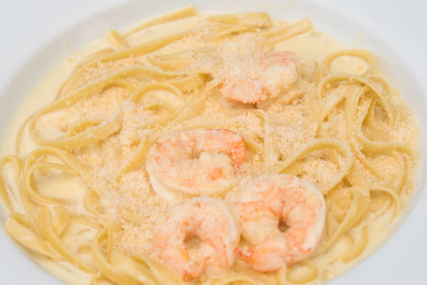 Shrimp fettucine alfredo