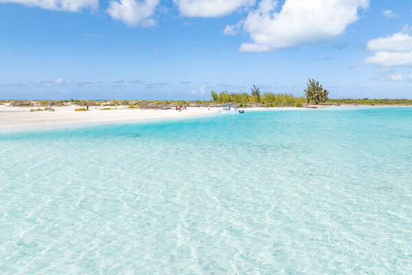 Half Moon Bay boat tour with turquoise water. 