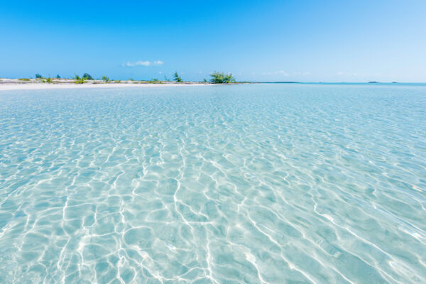 Shallow and clear ocean at Half Moon Bay lagoon