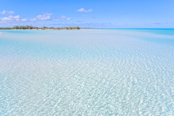 The incredible ocean at Wild Cow Run and Cedar Point on Middle Caicos