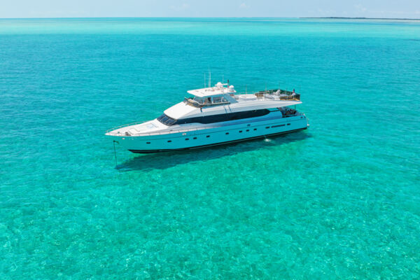 Super yacht Two Seas in Turks and Caicos.