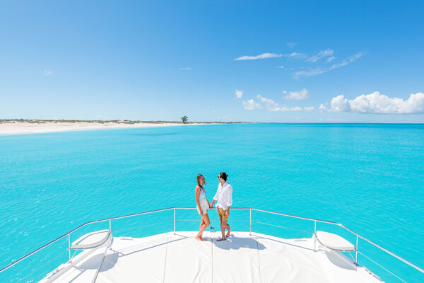 bow of yacht off Water Cay