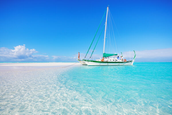 Sailing yacht anchored off a beautiful sandbar in the Turks and Caicos Islands.