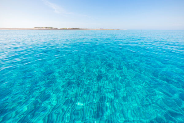 Clear ocean water at Big Sand Cay