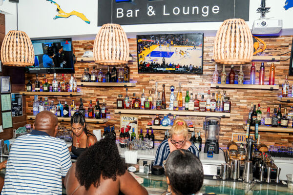 Blu Bar & Lounge