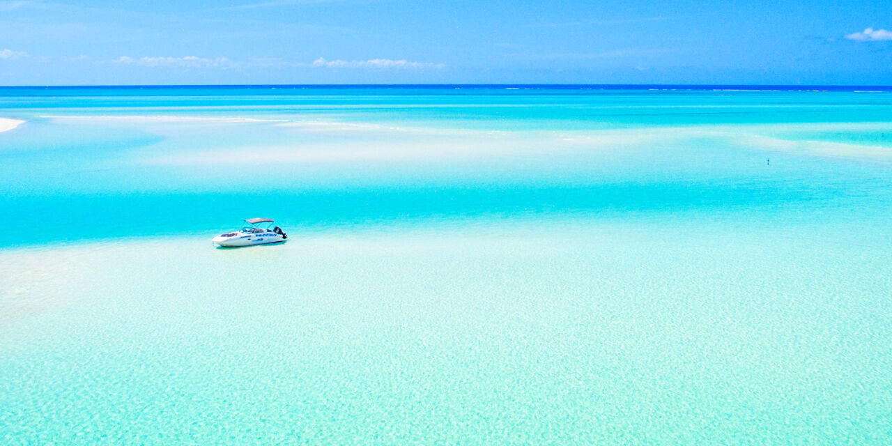 North Caicos and Middle Caicos Boat Charters and Tours Visit Turks