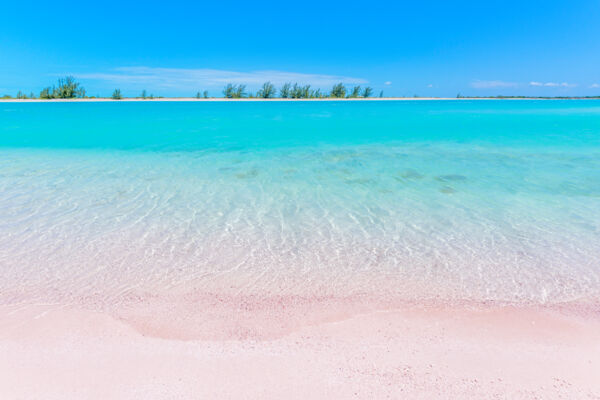 The channel between Dellis Cay and Fort George Cay