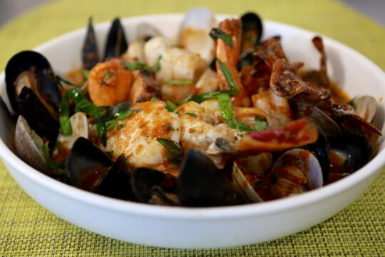 Seafood cioppino