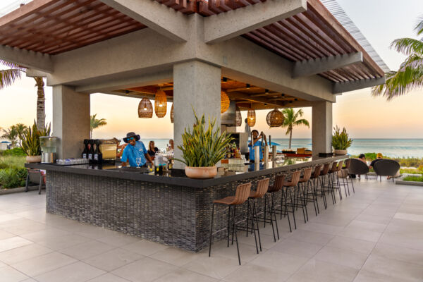 The Beach Bar at Casa Nonna, The Ritz-Carlton.