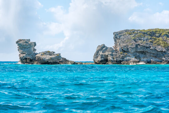 Rock formations at Dove Cay