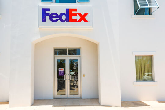 Exterior of the Providenciales FedEx office