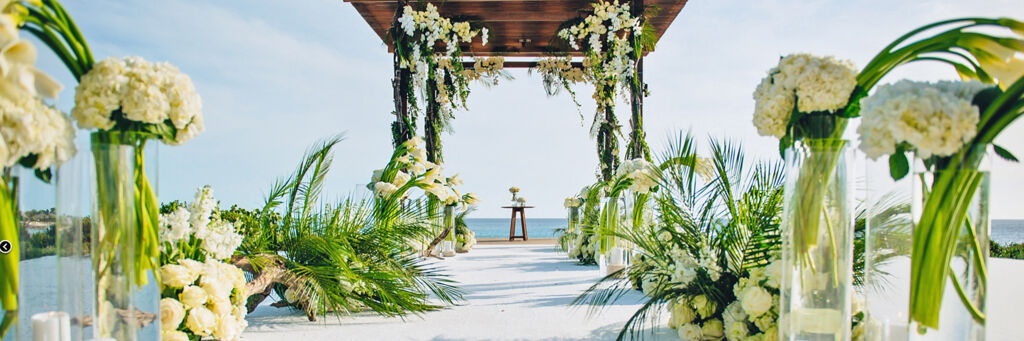Wedding floral arrangements in the Turks and Caicos