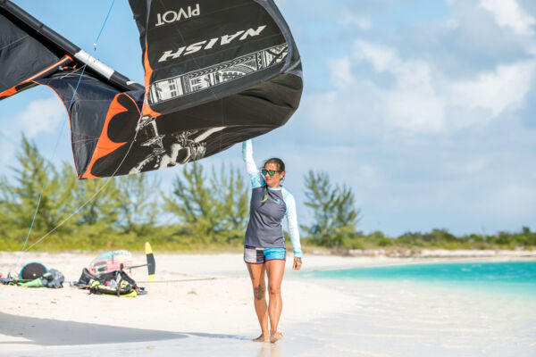 Setting up a kiteboarding kite