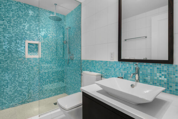 Ensuite bathroom