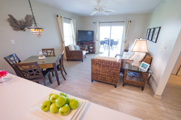 Living room and kitchen at Northwest Point Resort