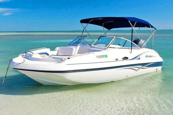 Sahara Adventures boat in the Turks and Caicos