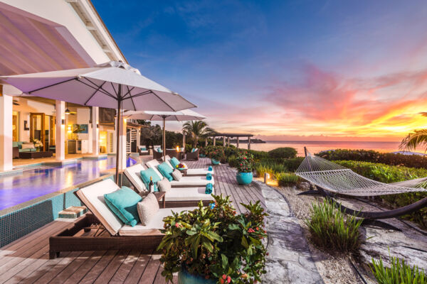 Sapphire Sunset villa at sunset