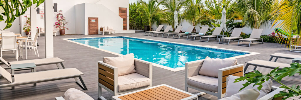 pool and deck loungers at Seascape hotel
