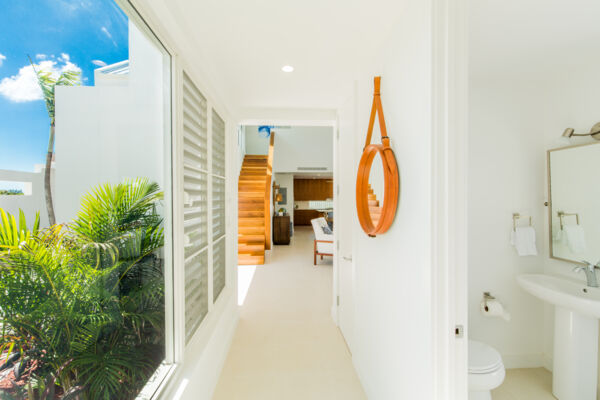 Bathroom in Second Chances villa