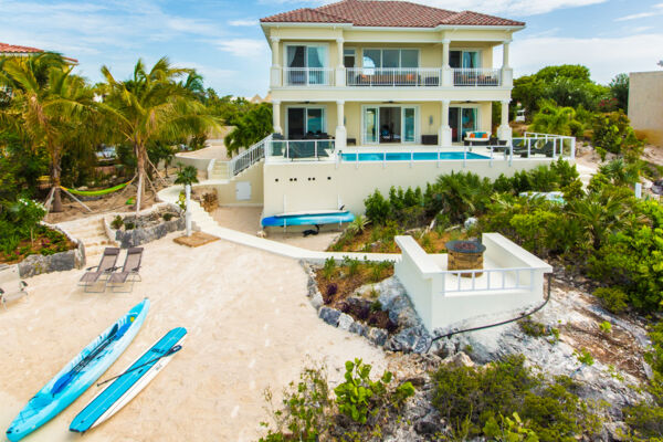 Sunset Close villa in Turks and Caicos